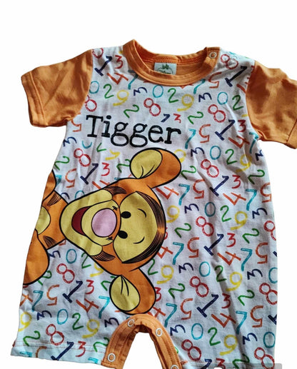 Disney Baby Winnie the pooh napozó Tigris 68